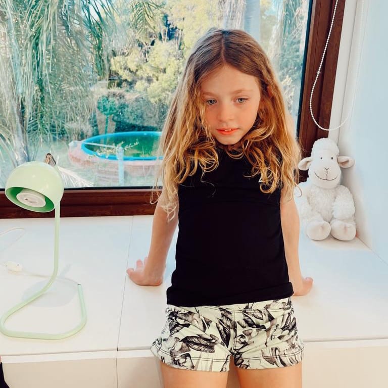 Calza corta estampada niña